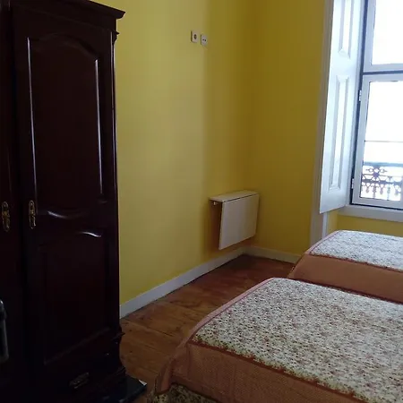 塞纳里奥卡迪塔旅舍 旅馆 *