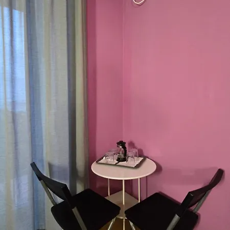 Cenário Catita Hostal Lisboa