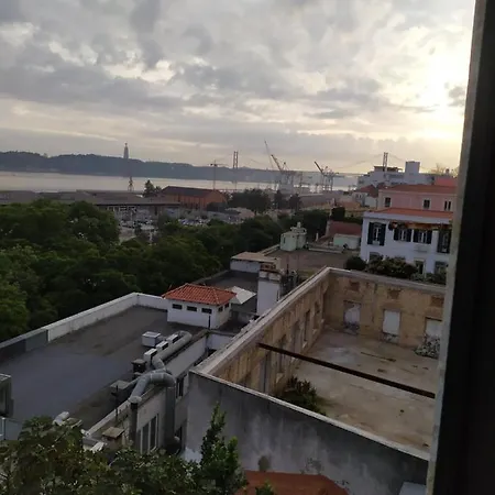 Cenario Catita Hostel Lissabon