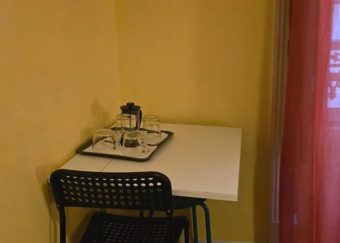 Cenário Catita Ostello *